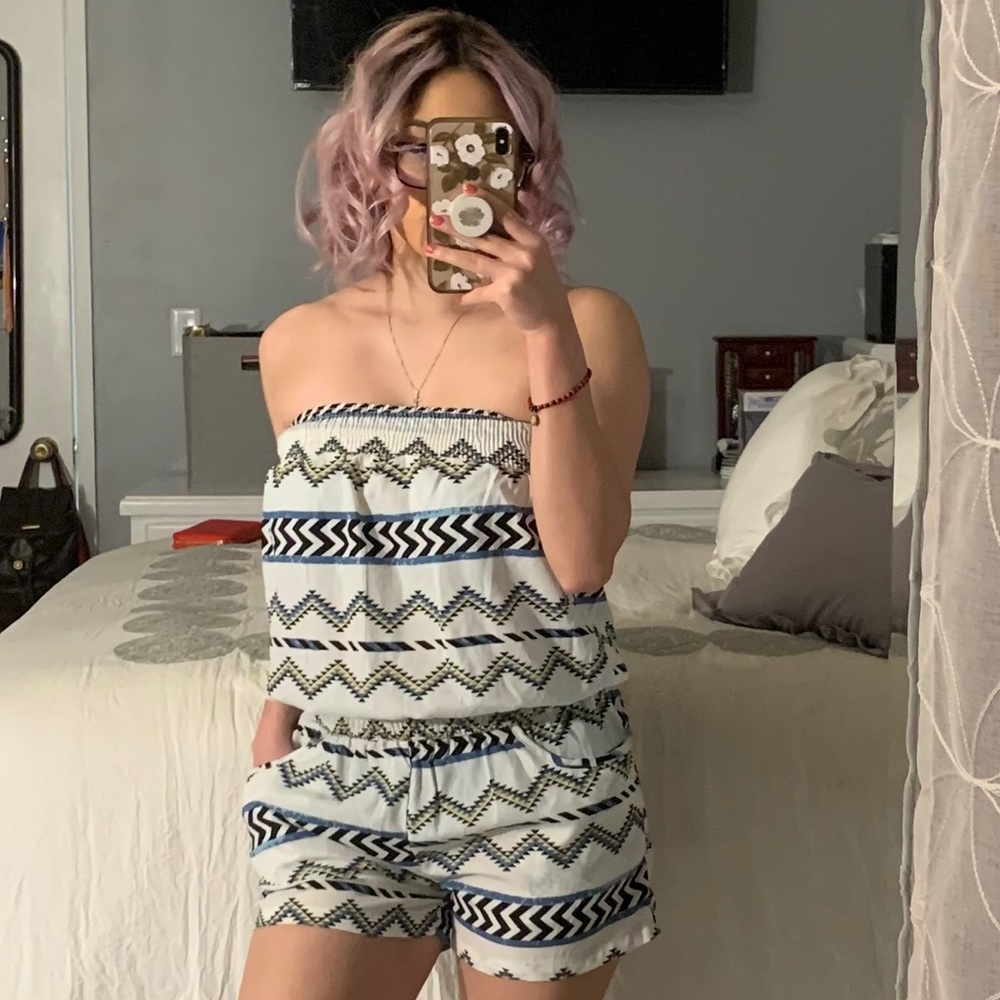 Woman’s strapless romper